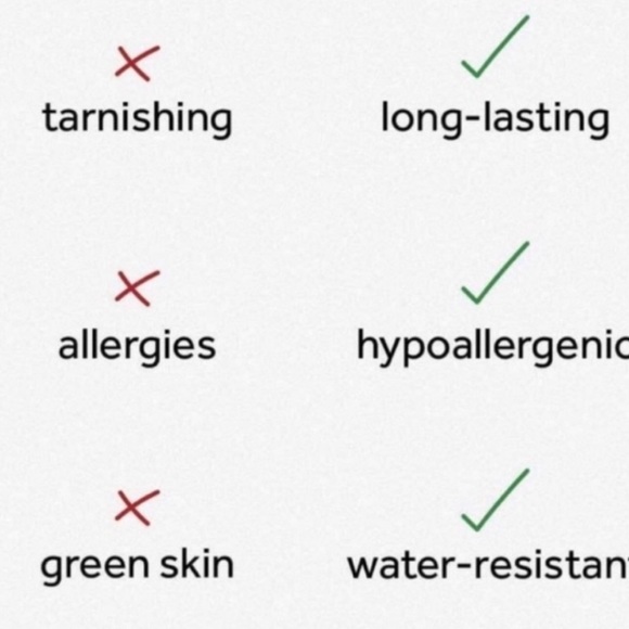 New key to my heart gold ring.. Sterling silver - Picture 6 of 6